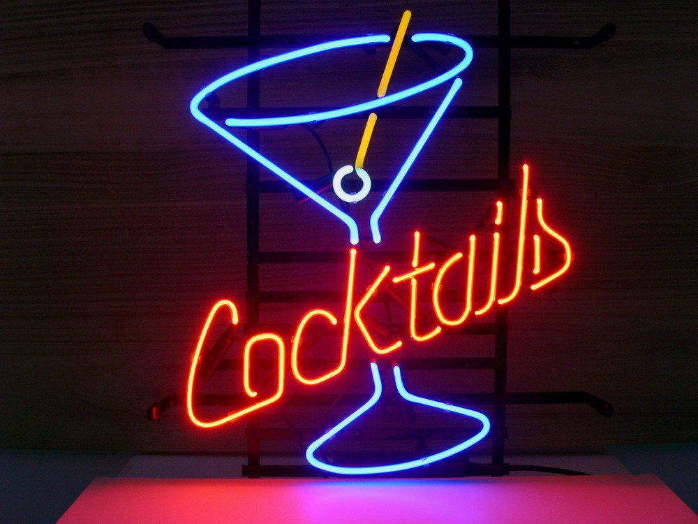 cocktails-neon-light-glass-neon-light-sign